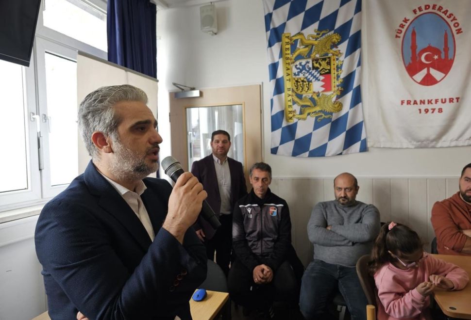 Eğitim Ataşesi Dr. Akın Deveci'nin Katılımıyla Sabah Kahvaltısı Düzenlendi