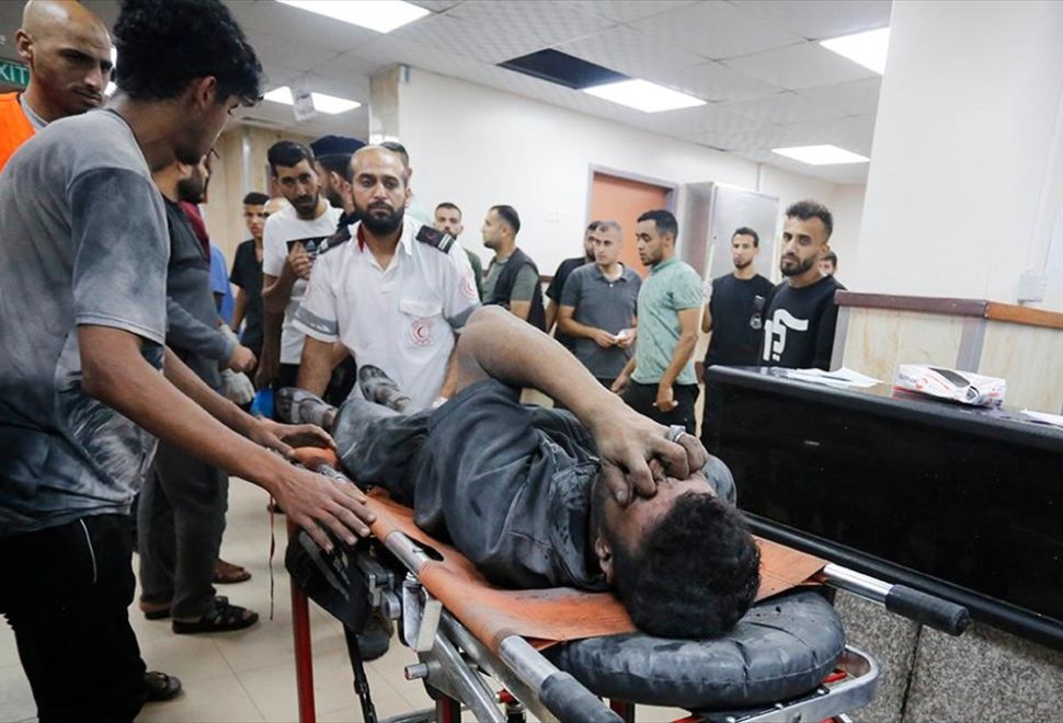 İsrail'in Gazze'de Mülteci Kampını Hedef Alan Saldırısında en az 21 Kişi Öldü