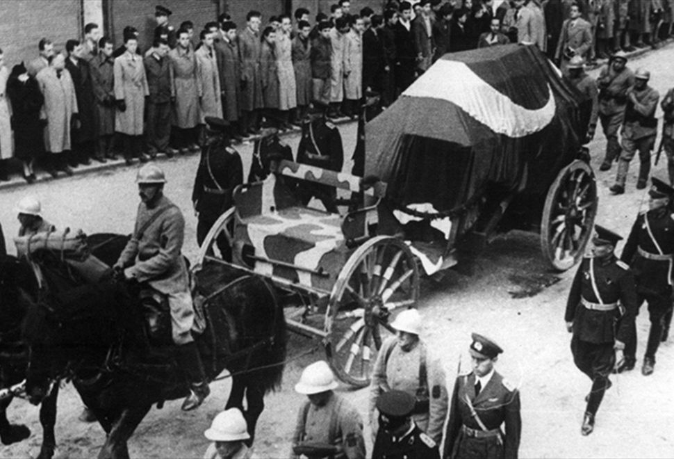 Atatürk'ün Vefatının Ardından İlk Anma TBMM'de Yapıldı