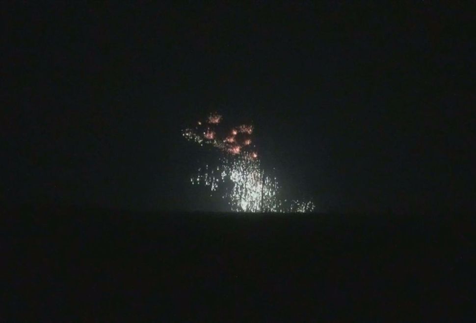 İsrail, Lübnan'ın Güneyine Beyaz Fosfor Bombasıyla Saldırdı