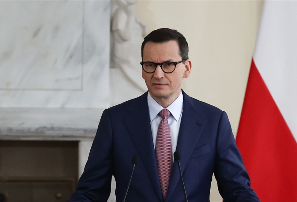 Polonya'da Mevcut Hükümet, Yenisinin Kurulması İçin Resmen İstifa Etti