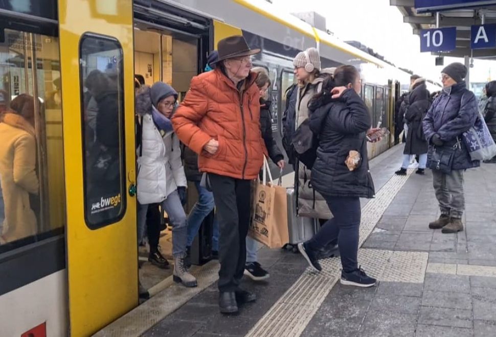 Güney Almanya'da Demiryolu Trafiği Felç Oldu