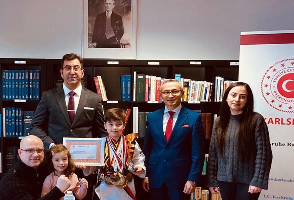 Dokuz Yaşında Almanya Teknik Şampiyonu Oldu