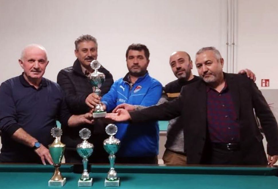Schwandorf Bilardo Turnuvasında Dostluk Kupasını İmamlar Aldı