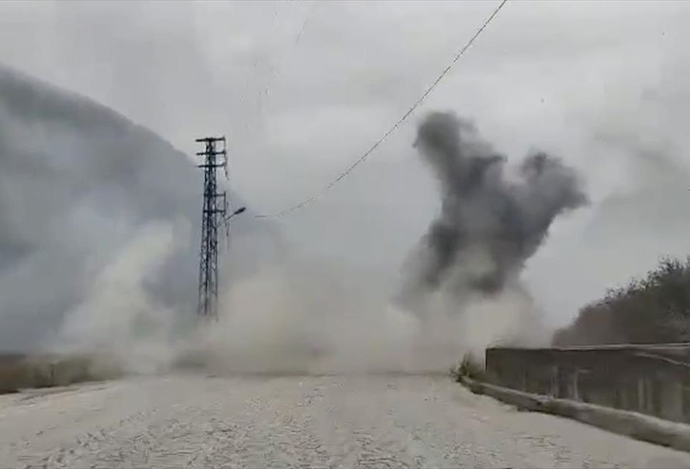 Lübnanlı Gazeteciler İsrail'in Hava Saldırısından Son Anda Kurtuldu