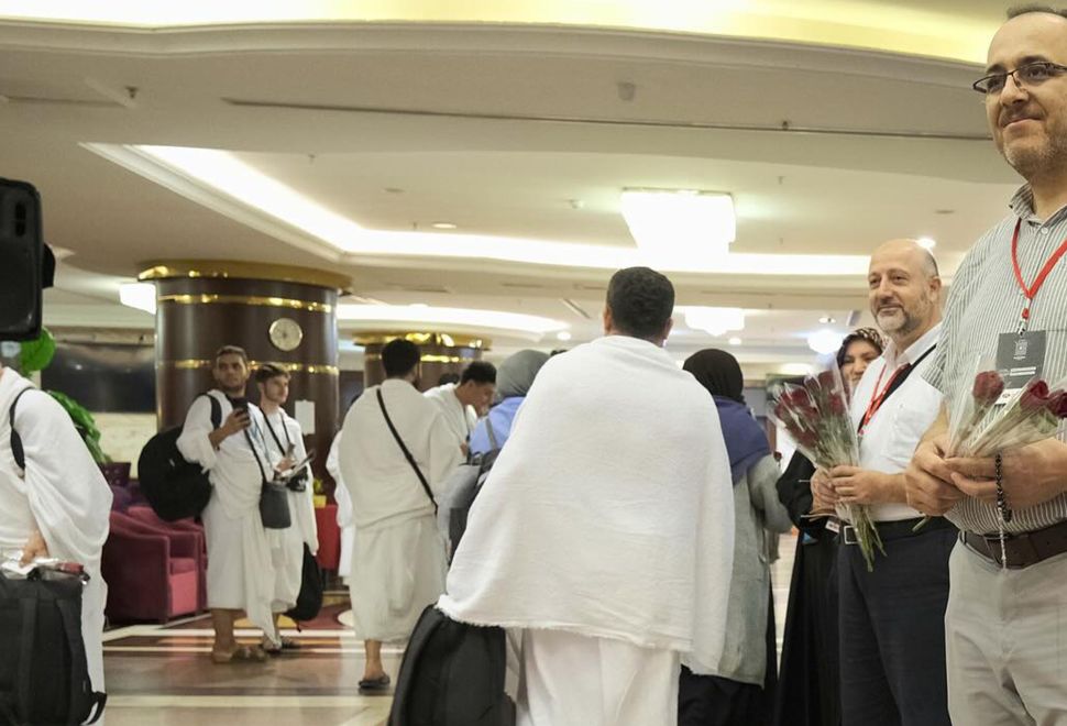 Almanya'dan gelen umrecilere Mekke'de coşkulu karşılama programı