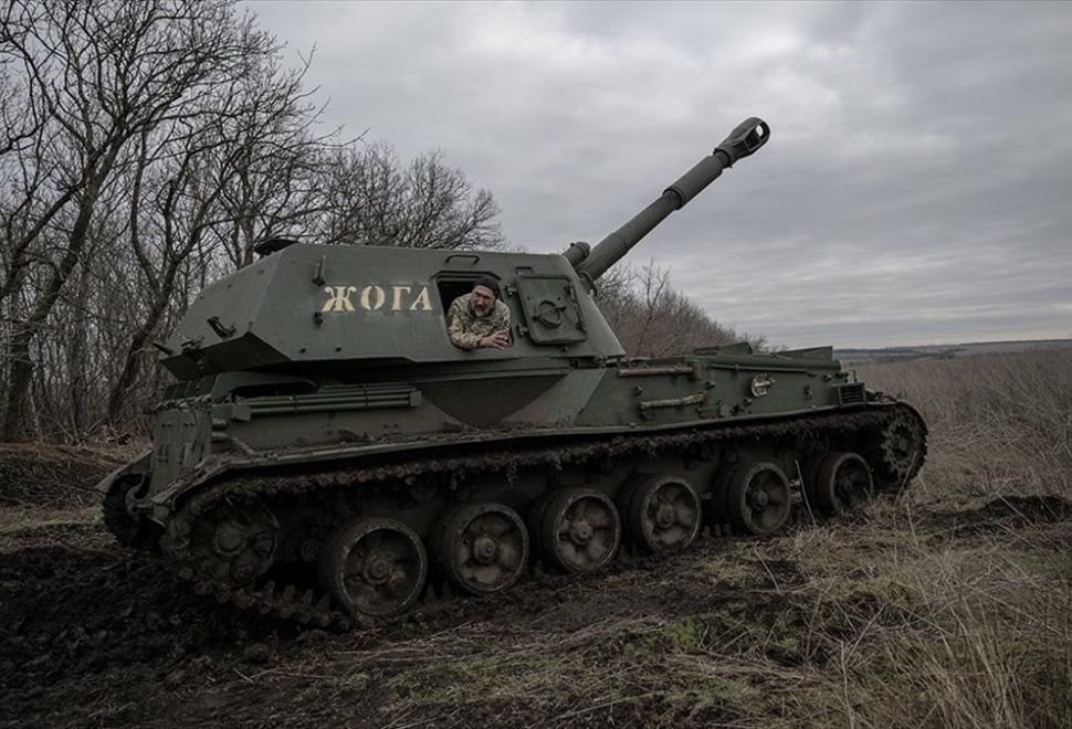 Ukrayna'daki Topçu Birlikleri Batı'dan Gelecek Mühimmatı Bekliyor