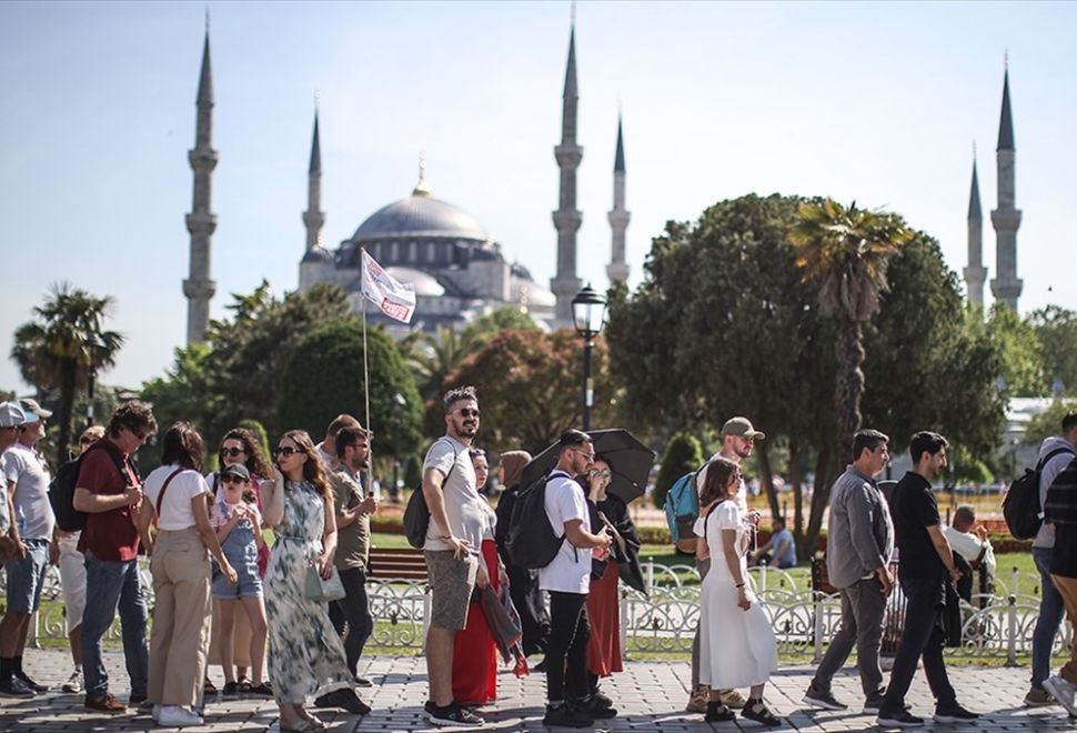 İstanbul'a 2023'ün 11 Ayında Giden Yabancı Turist Yüzde 9 Arttı