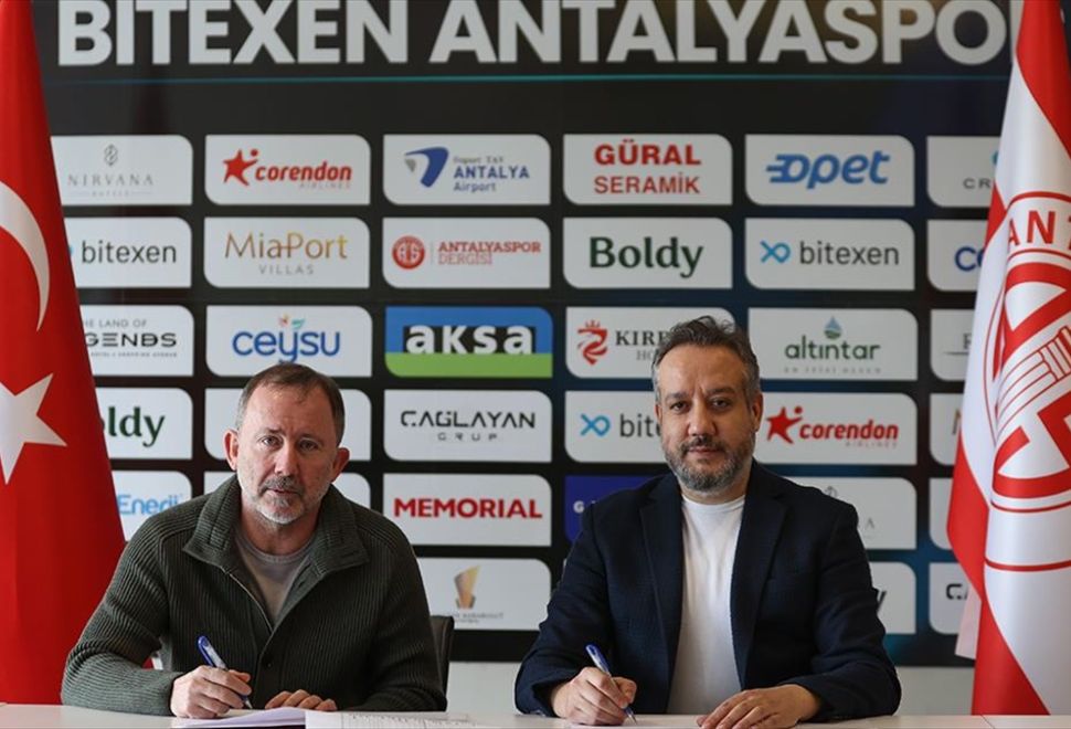 Antalyaspor, Teknik Direktör Sergen Yalçın ile Sözleşme İmzaladı
