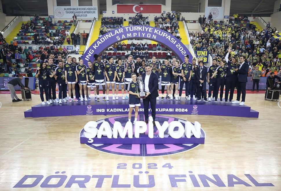 ING Kadınlar Türkiye Kupası'nda Şampiyon Fenerbahçe Alagöz Holding