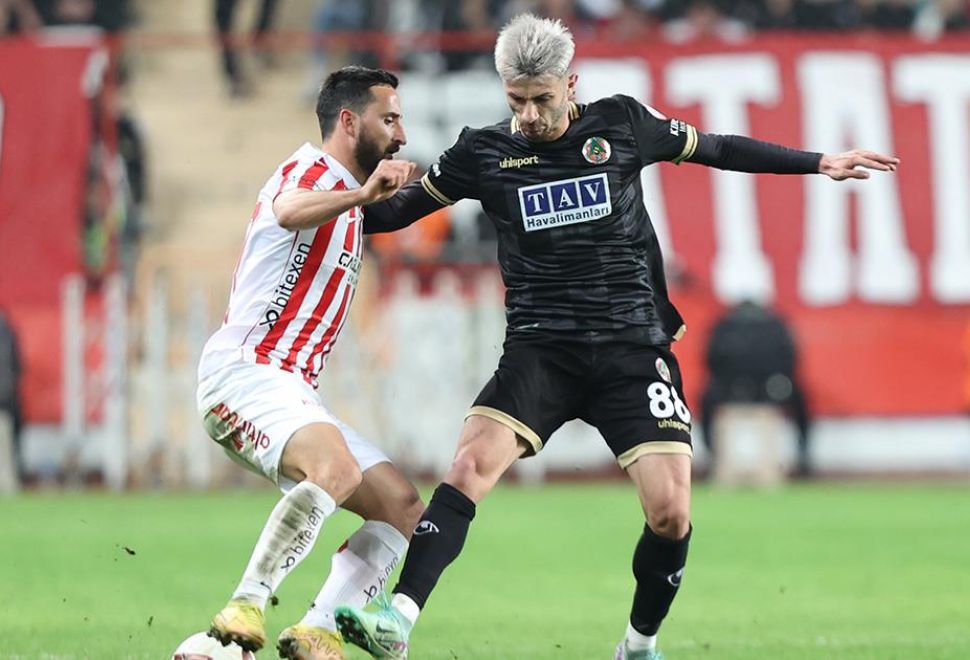 Antalya'da Golsüz Beraberlik