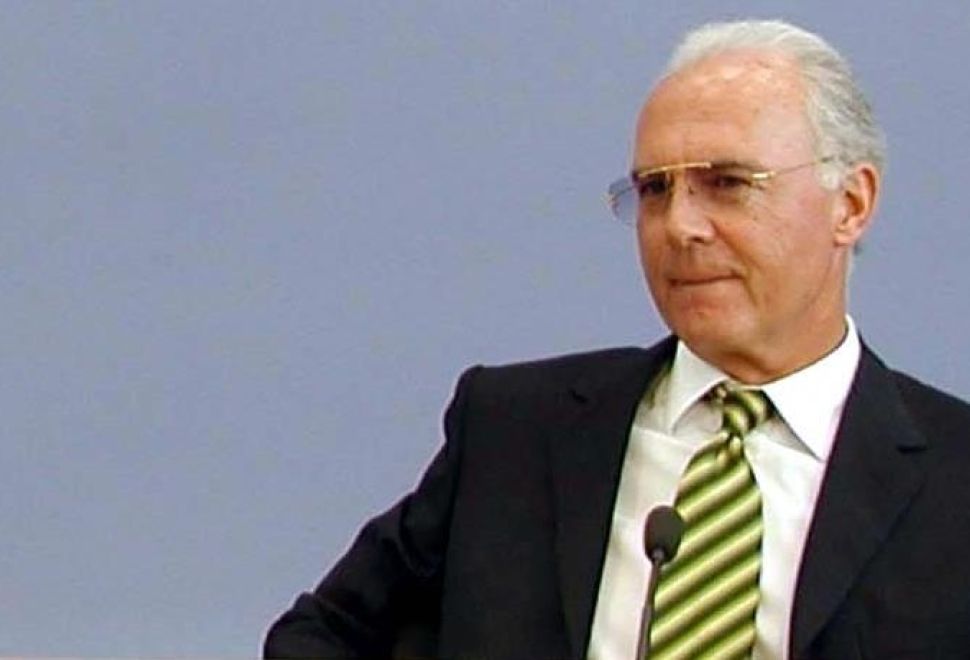 Alman Futbol Efsanesi Franz Beckenbauer Yaşamını Yitirdi
