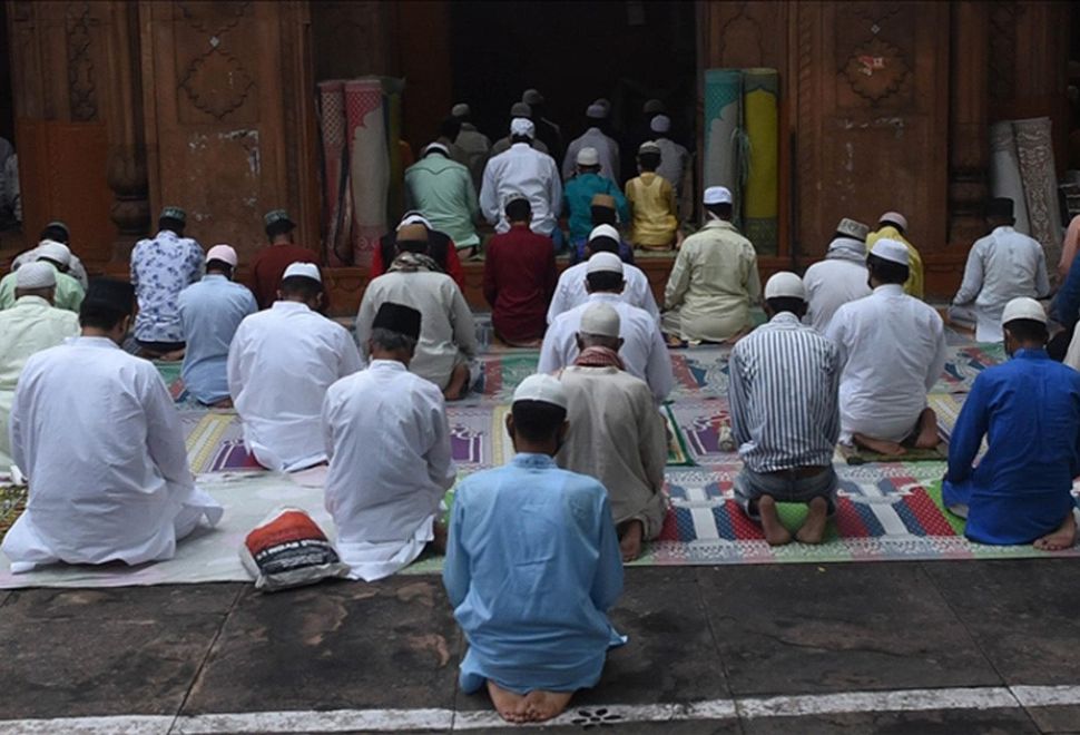 Hindistan'da Müslümanlar Eğitim ve İş Hayatında Ayrımcılığa Uğruyor