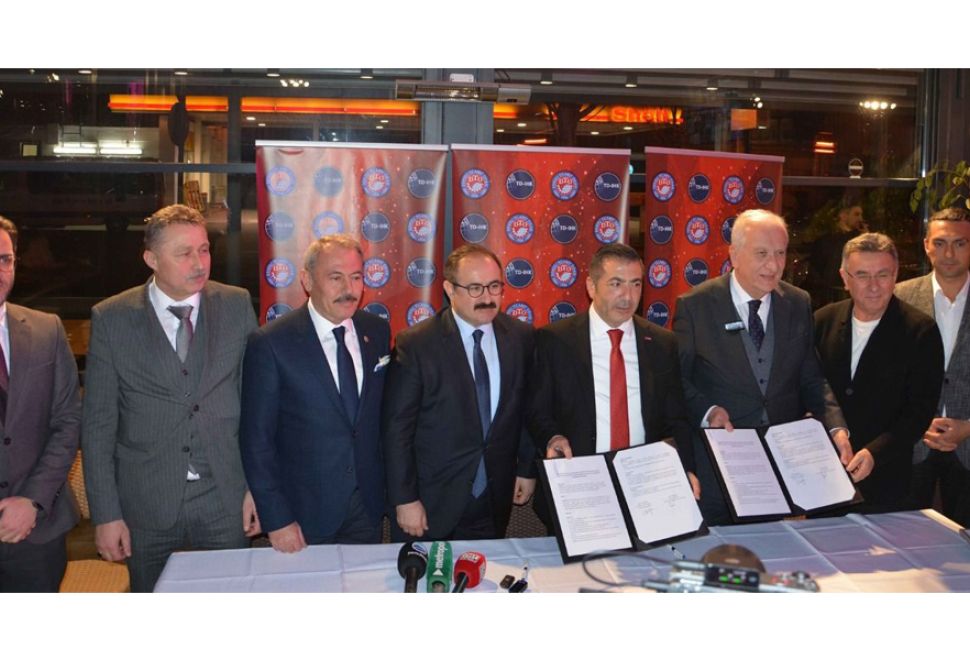 Türk-Alman İşadamları Heimtekstil'de İşbirliği Protokolü İmzaladı