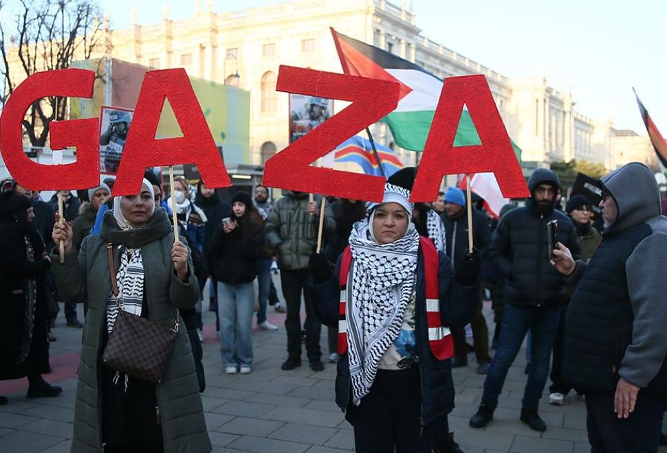 Avusturya'da İsrail'in Gazze'ye Yönelik Saldırıları Bir Kez Daha Protesto Edildi