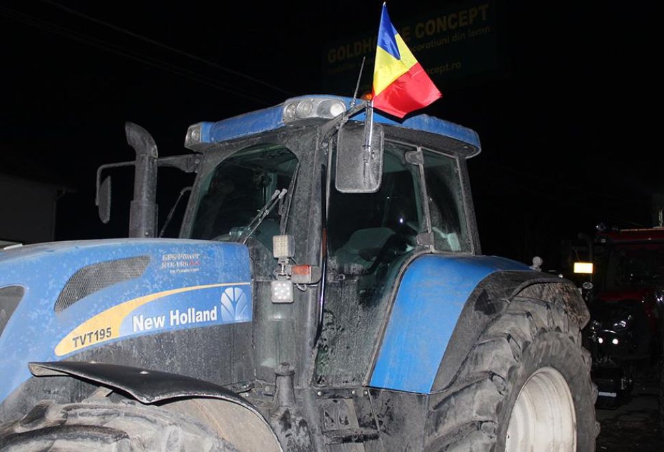Romanya'da Çiftçiler ve Kamyon Sürücülerinin Protestoları Günlerdir Devam Ediyor