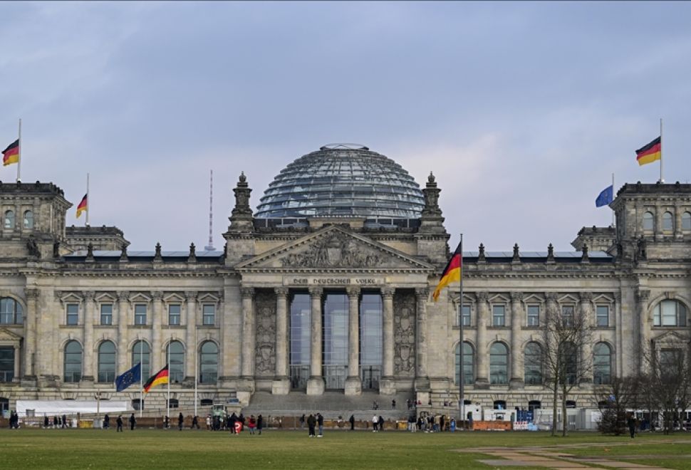 Almanya'da Çifte Vatandaşlığı Kolaylaştıran Tasarı Mecliste Kabul Edilerek Yasalaştı