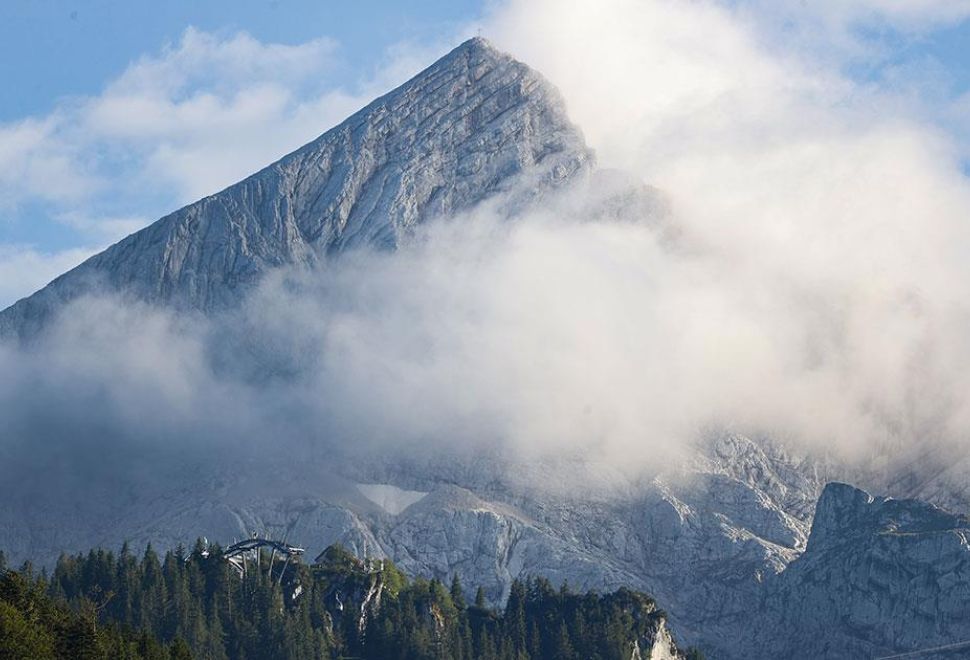İklim Değişikliği 2050'ye Kadar Alpler'deki Buzulların Yüzde 46'sını Eritebilir