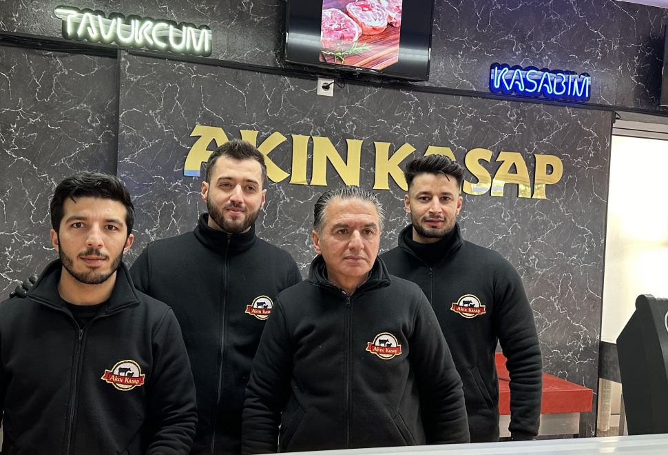 Akın Kasap Dualarla Açıldı