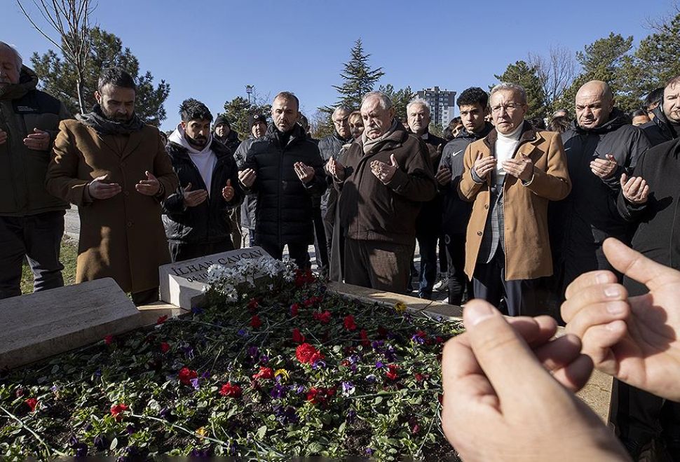 Gençlerbirliği'nin Efsane Başkanı İlhan Cavcav Mezarı Başında Anıldı