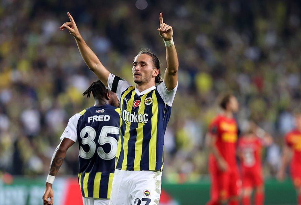 Fenerbahçe, Miguel Crespo'yu İspanyol Ekibi Rayo Vallecano'ya Kiraladı