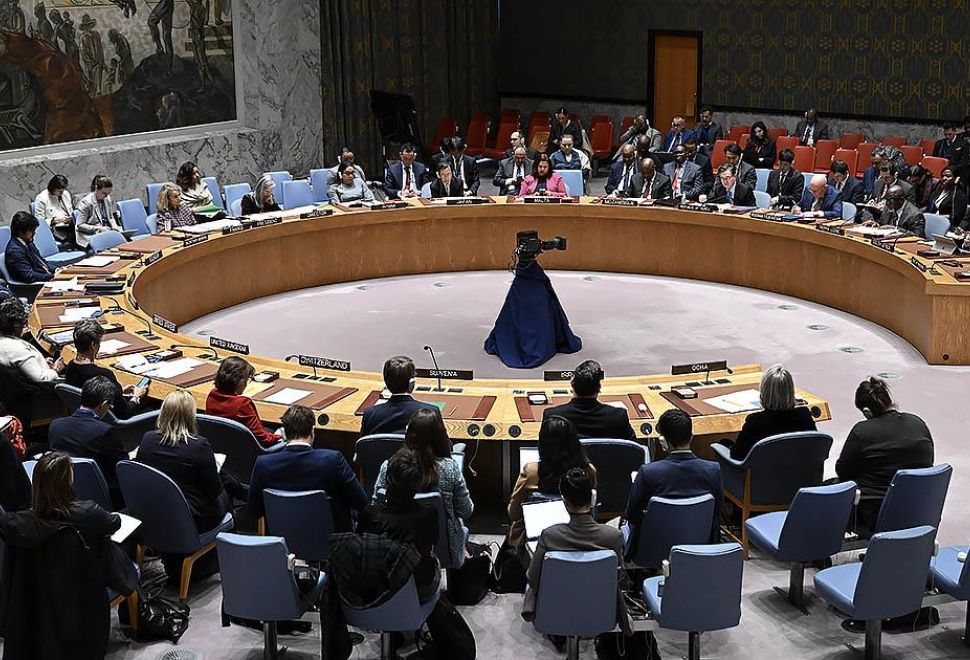 BM Güvenlik Konseyinin 9 Üyesi, Myanmar'ın Sivillere Karşı Hava Saldırılarını Durdurmasını İstedi