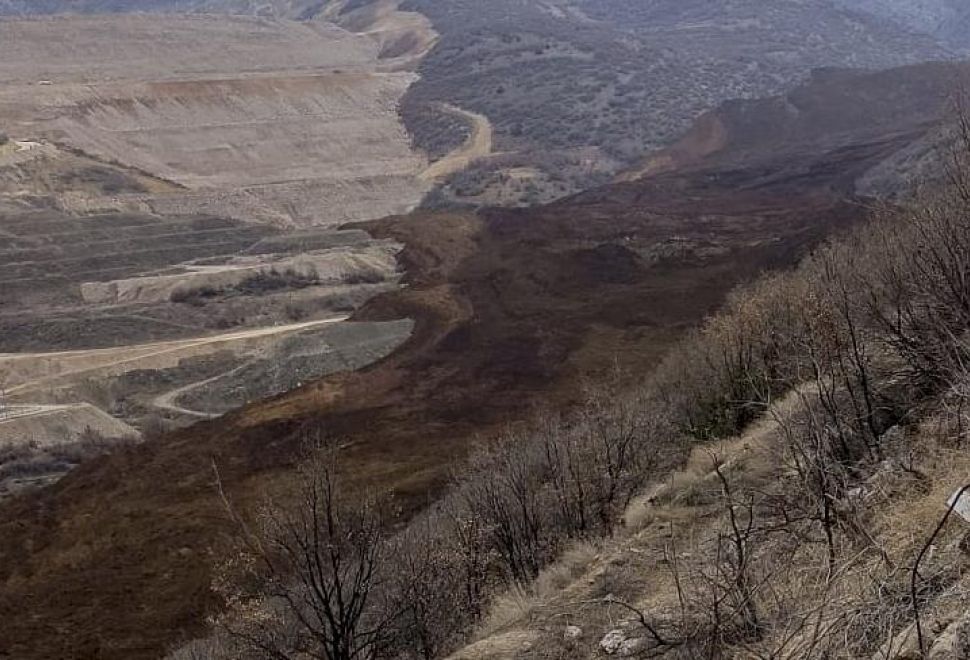 Erzincan'da Altın Madeninin Bulunduğu Bölgede Toprak Kayması Meydana Geldi