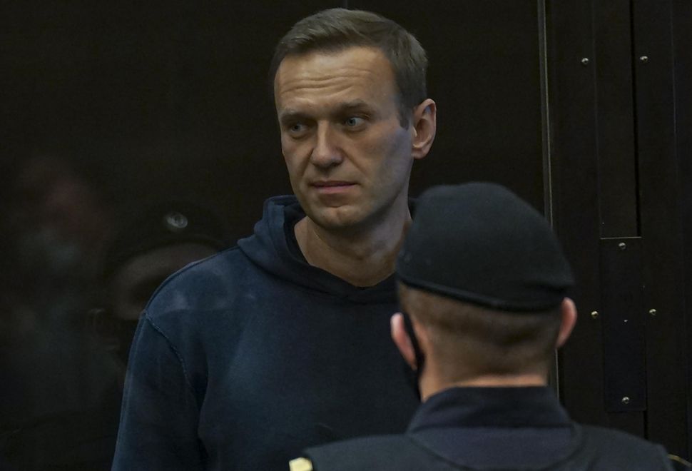 Rusya'da Tutuklu Muhalif Aleksey Navalnıy’nın Öldüğü Bildirildi