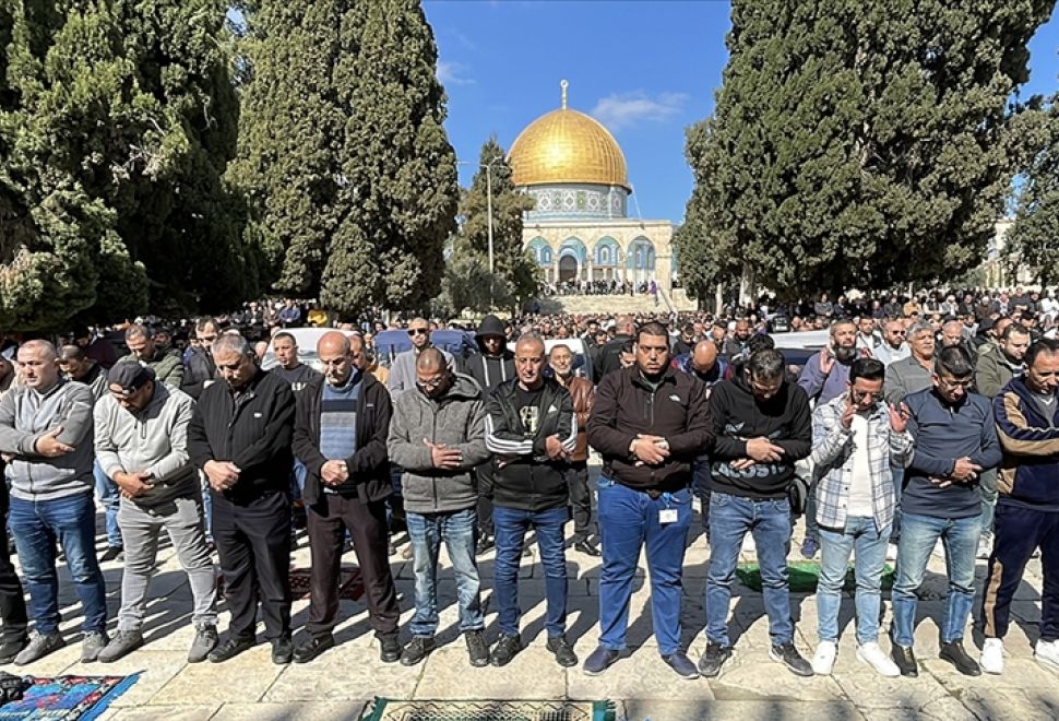 Netanyahu, Filistinlilerin Ramazan’da Mescid-i Aksa'ya Girişinin Kısıtlanmasına Onay Verdi