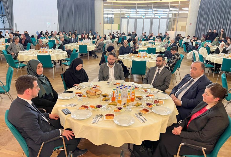 DİTİB’de geleneksel iftar yemeği