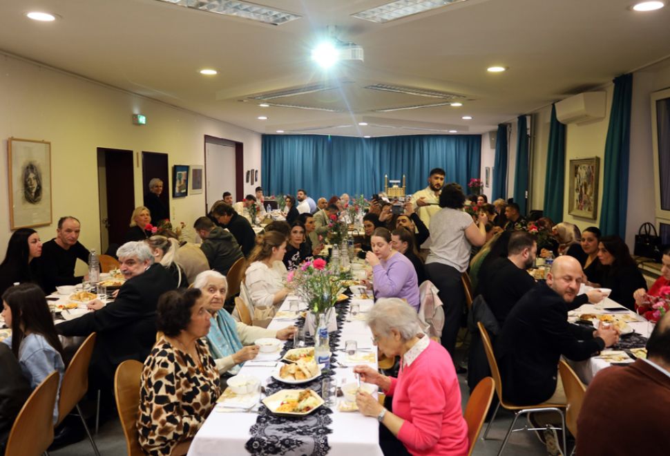Karlsruhe Türk Kadınlar Derneği'nden İftar Yemeği
