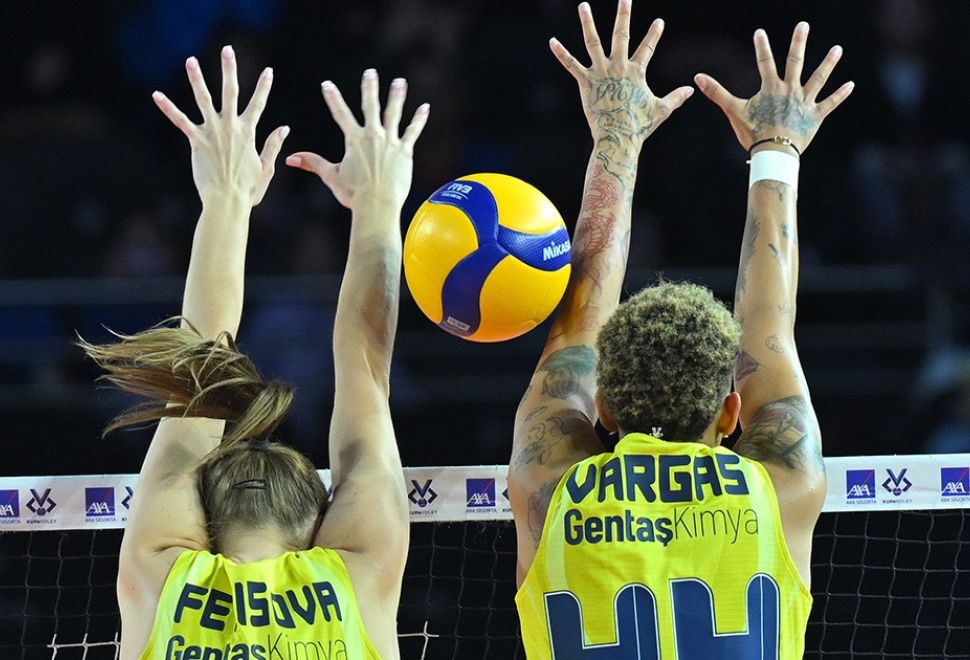 Kadınlar Kupa Voley'de Fenerbahçe Opet, Şampiyon Oldu