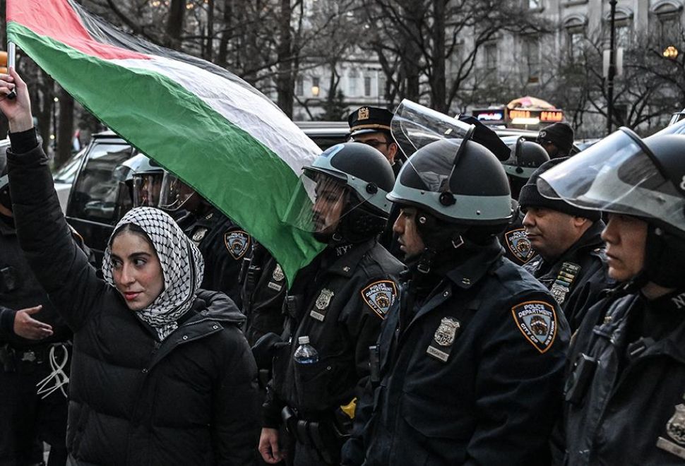 FBI, Filistin Yanlısı Paylaşımları Nedeniyle Müslüman Kadını Sorgulamak İstedi