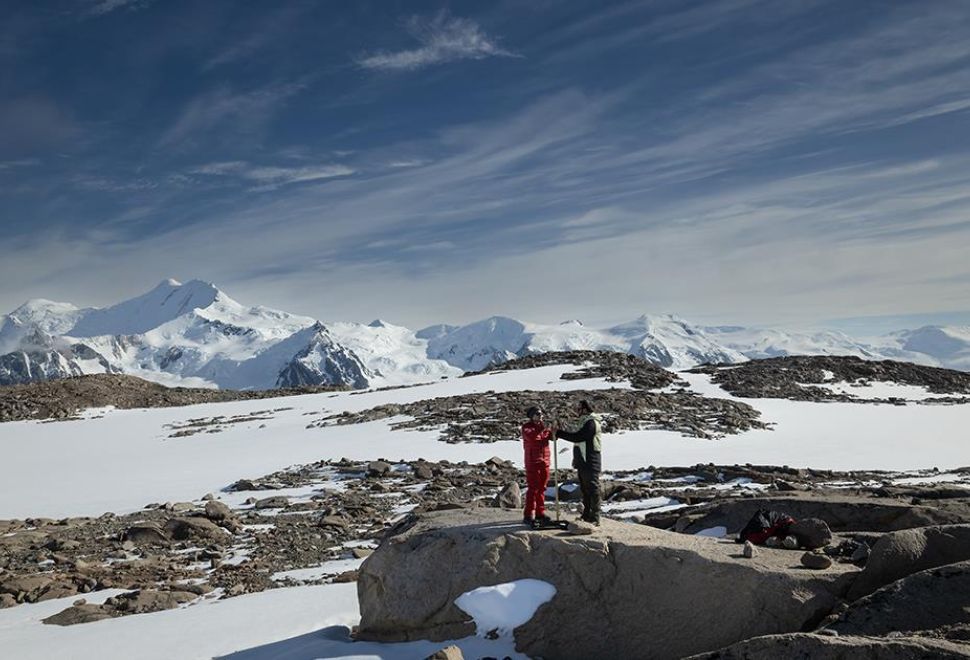 Antarktika'da ‘Türk Bilimsel Araştırma Kampı’ İçin Yeni Ölçüm İstasyonları Kuruldu