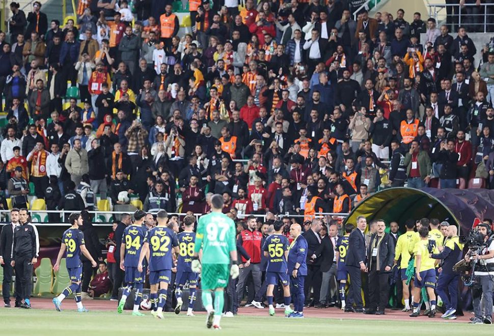 Fenerbahçe, Süper Kupa Maçında 