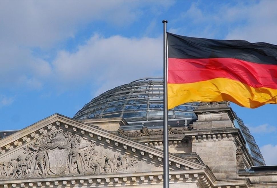 Almanya'da İsrail Ürünlerine Boykot Çağrısı Yapan Sunucunun İşine Son Verildi