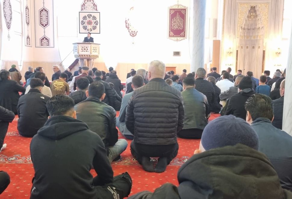 Neckarsulm İmam-ı Azam Camii’nde Bayram Namazı Coşkuyla Eda Edildi