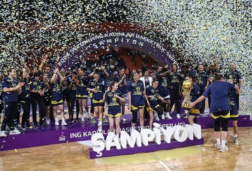 Fenerbahçe Kadın Basketbol Takımı, Ligde 18. Kez Şampiyon Oldu