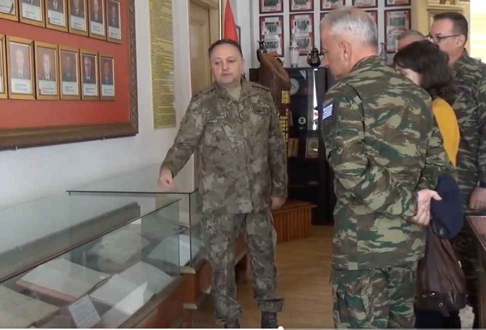 Yunanistan Askeri Heyeti, 54'üncü Mekanize Piyade Tugay Komutanlığı'nı Ziyaret Etti
