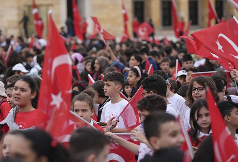 Bugün 23 Nisan, Ulusal Egemenlik ve Çocuk Bayramı