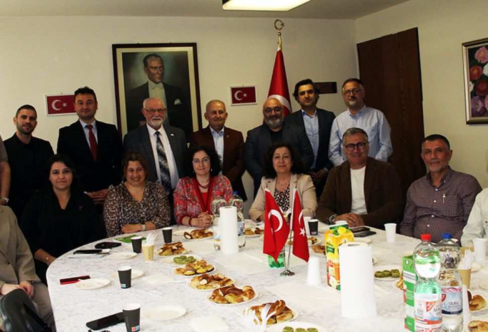 Nürnberg, 19 Mayıs Atatürk'ü Anma Gençlik ve Spor Bayramı'nı Coşkulu Bir Şekilde Kutlamaya Hazırlanıyor 