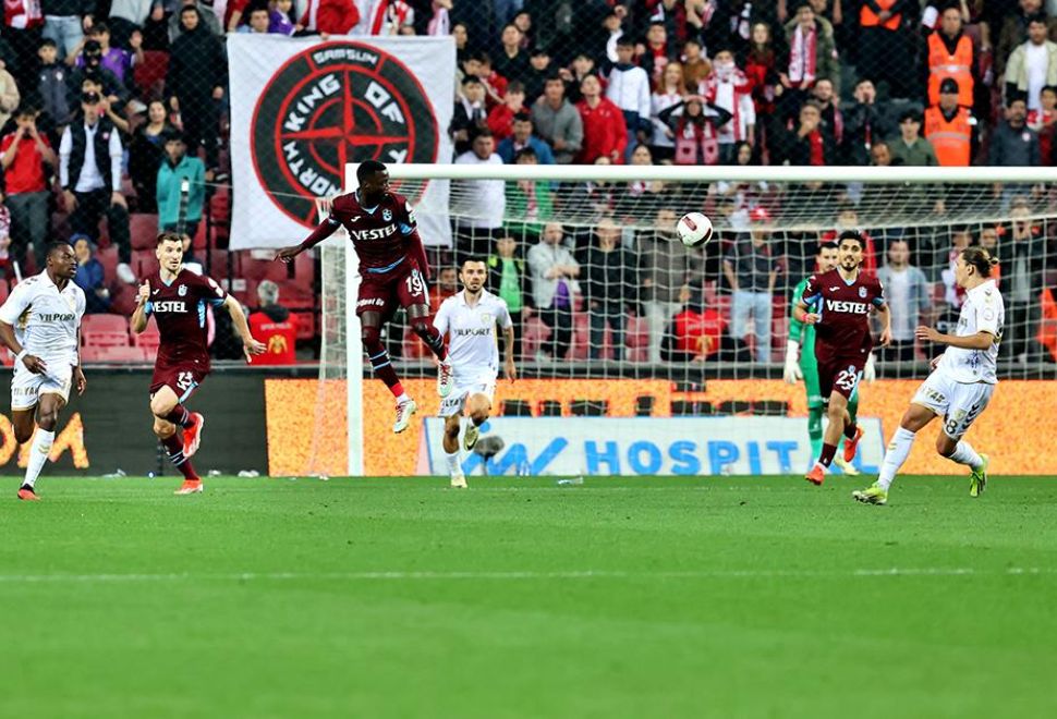 Trabzonspor Samsun'da 3 Golle Mağlup