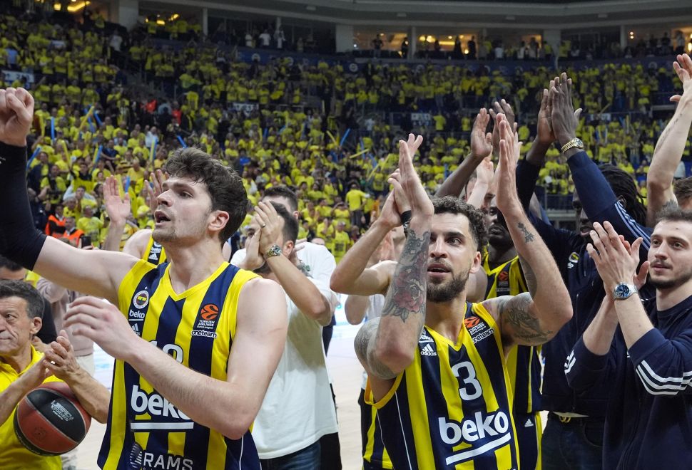 Fenerbahçe Beko, Seriyi 3-2 Kazanarak Dörtlü Final'e Kaldı