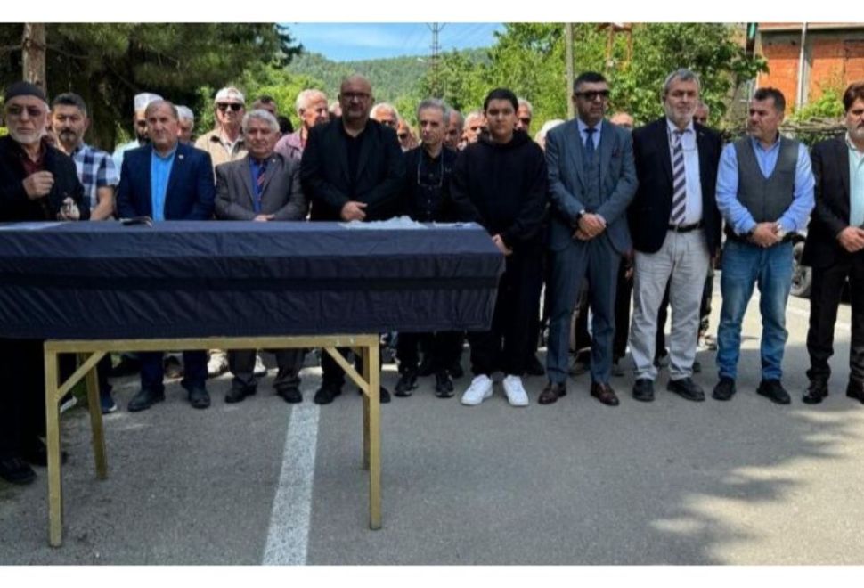 Şerafettin Amca Dualarla Toprağa Verildi