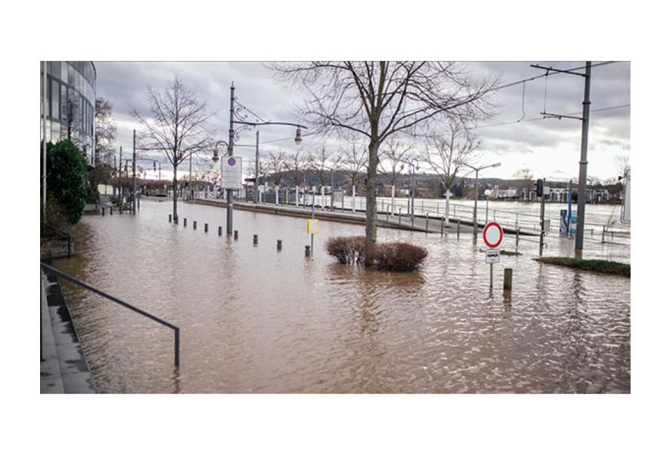 Yoğun Yağışlar Saarland'ı Vurdu, Binalar Tahliye Edildi