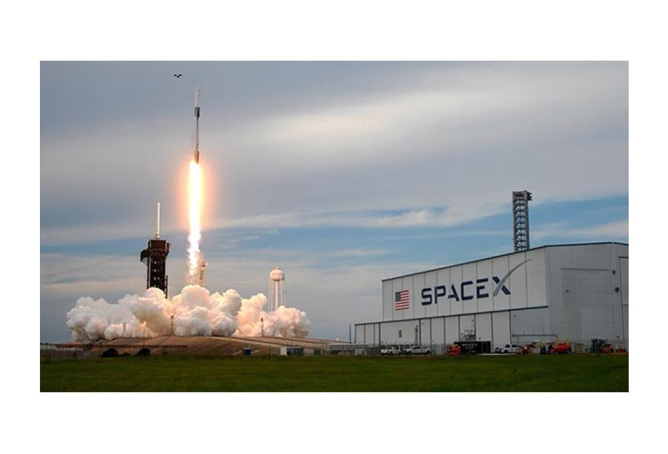 Elon Musk, Starlink ile Endonezya'da İnternet Devrimi Başlatıyor