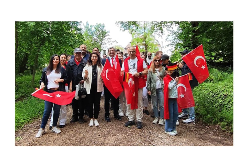 Esslingen-Nürtingen'de Atatürk Koşusu Düzenlendi