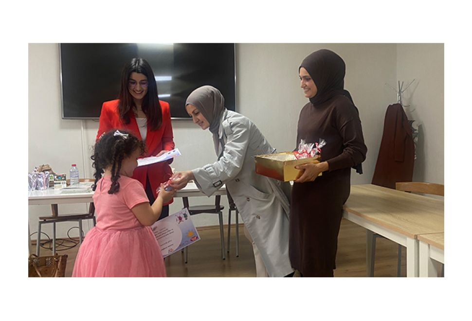 ‘Türkçe Saati’ Projesi Mezuniyet Töreni Düzenlendi