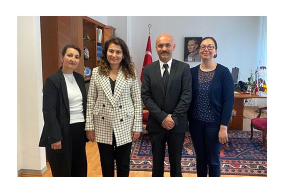 Ege Dans ve Kültür Derneği, Stuttgart Başkonsolosluğu’nu  Ziyaret Etti