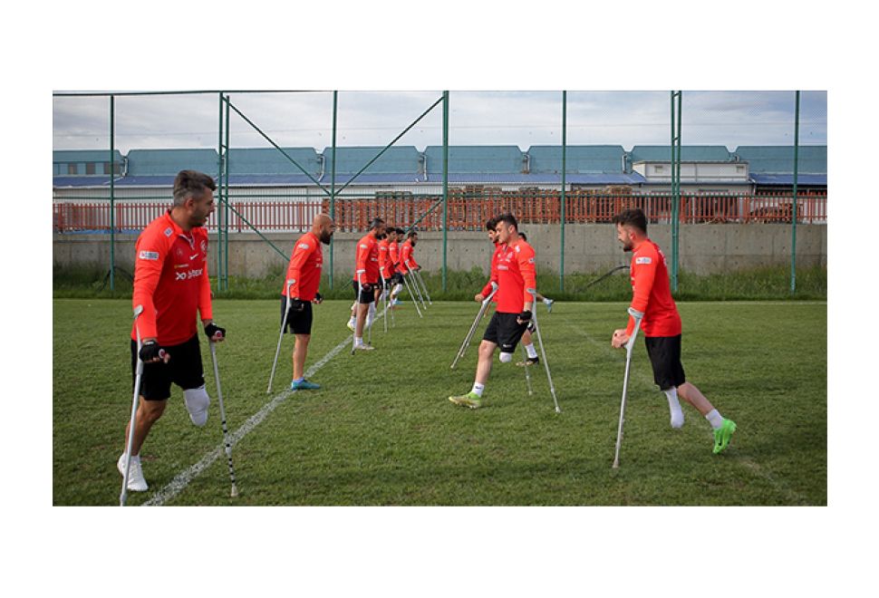 Milliler, Avrupa Şampiyonası'nda Almanya'ya Karşı Sahaya Çıkıyor